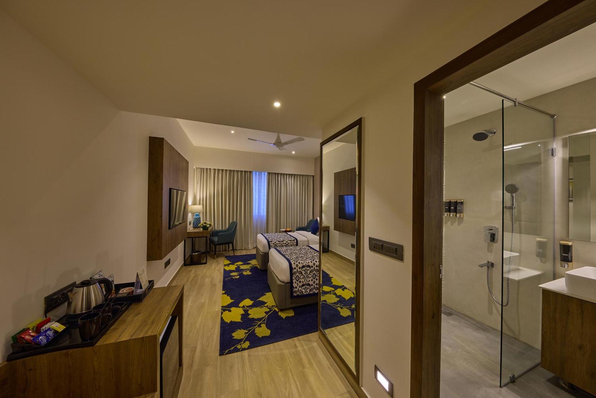 Grand Continent Hebbal A Sarovar Portico Affiliate Hotel 班加罗尔 外观 照片