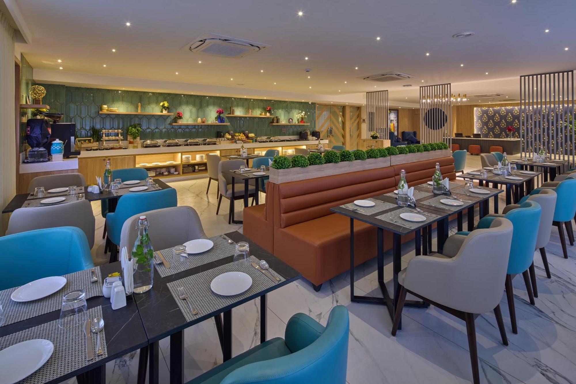 Grand Continent Hebbal A Sarovar Portico Affiliate Hotel 班加罗尔 外观 照片