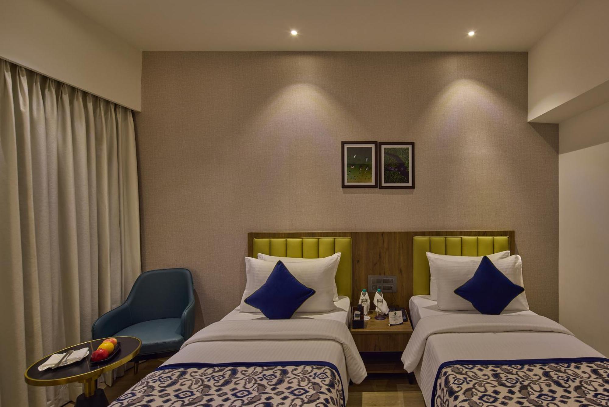 Grand Continent Hebbal A Sarovar Portico Affiliate Hotel 班加罗尔 外观 照片