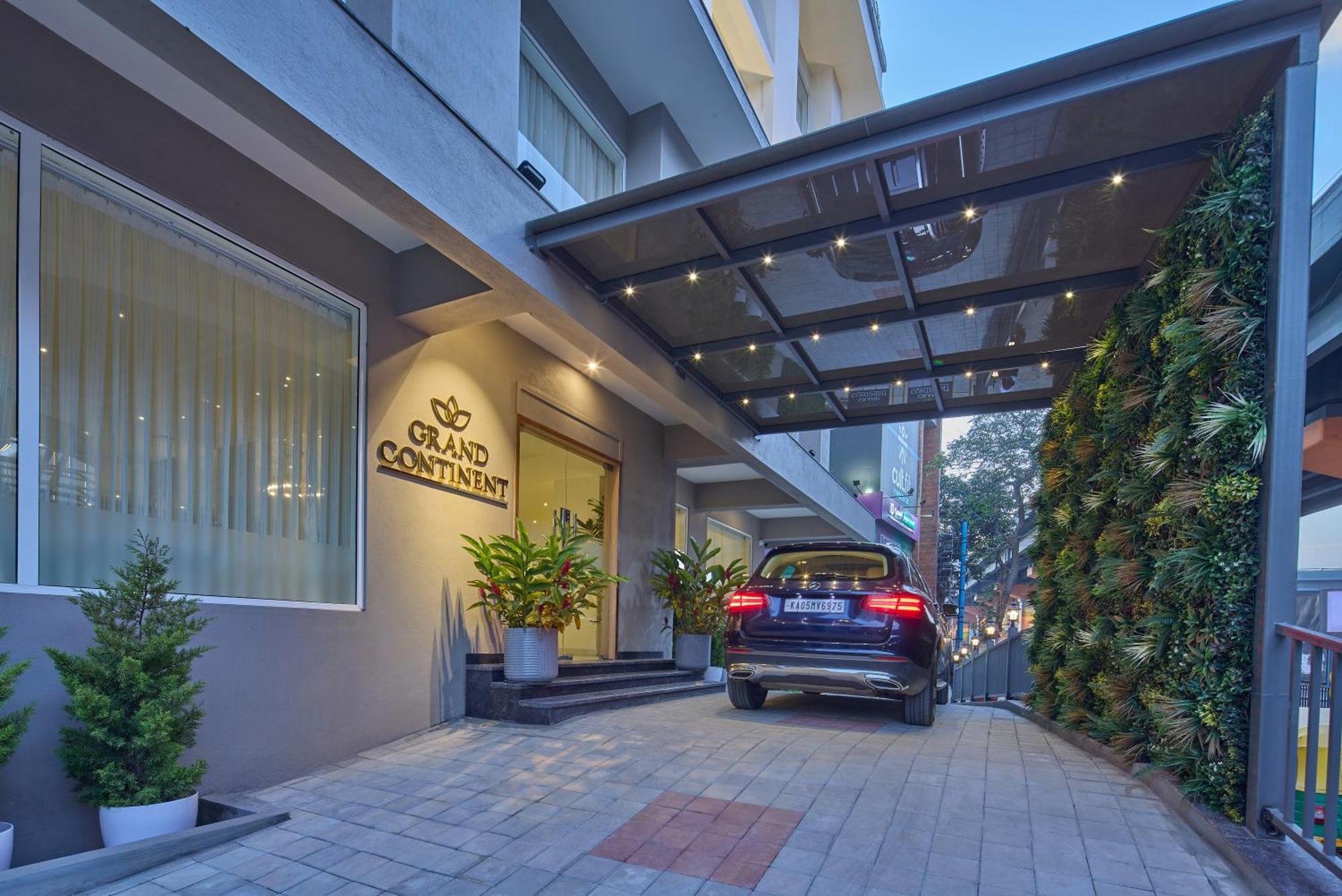 Grand Continent Hebbal A Sarovar Portico Affiliate Hotel 班加罗尔 外观 照片